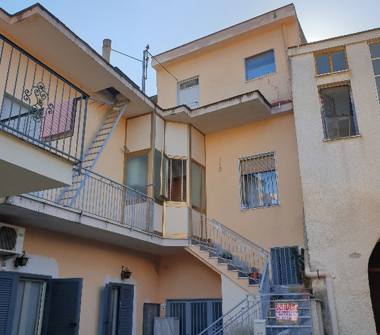 Casa indipendente in vendita a Casamarciano (Napoli)
