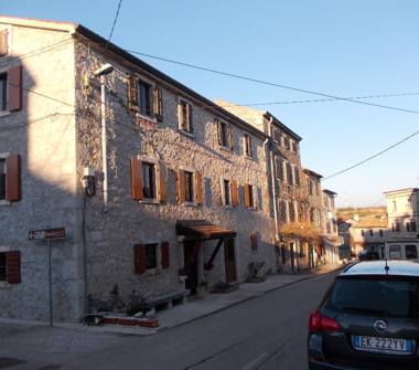 Rustico/Casale in vendita a Muggia, Frazione Noghere