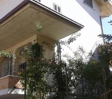 Villa in vendita a Mosciano Sant'Angelo (Teramo)