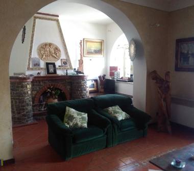 Casa indipendente in vendita a Cicerale (Salerno)