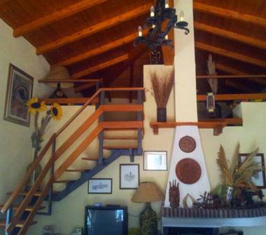 Villa in vendita a Messina, Frazione Castanea Delle Furie