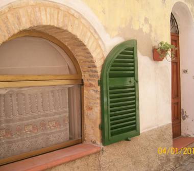 Casa indipendente in vendita a Ancona, Frazione Poggio