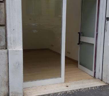 Negozio in affitto a Roma, Zona Prati