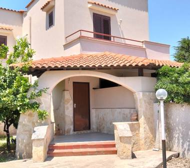 Villa in affitto a Leporano (Taranto)