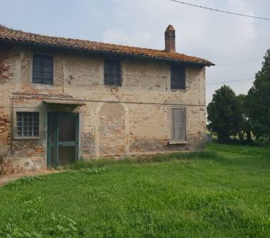 Casa indipendente in vendita a Ravenna, Zona Torri