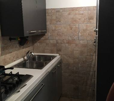 Palazzo/Stabile in vendita a Camerota, Frazione Licusati, Via Vincenzo Jervasi 23