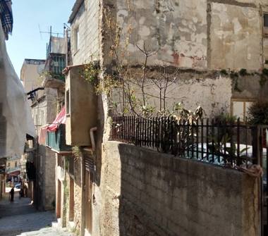 Trilocale in vendita a Caltanissetta, Frazione Centro città