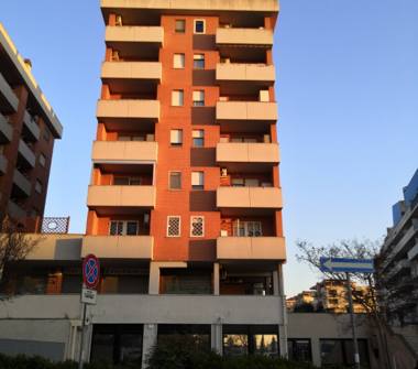 Trilocale in vendita a Roma, Zona Laurentina