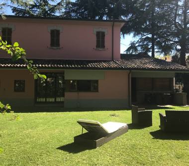 Villa in vendita a Mercato Saraceno, Frazione Monte Castello