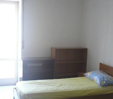 Affitto Stanza Singola a Napoli, Zona San Carlo all'Arena