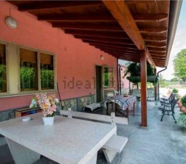 Villa in vendita a Pavia (Pavia)