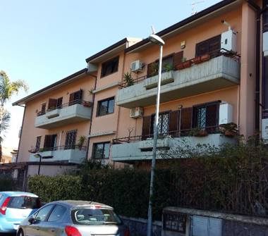 Trilocale in vendita a Tremestieri Etneo (Catania), Via Giovanni Gentile 28