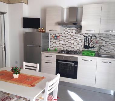 Affitto Appartamento Vacanze a Porto Cesareo (Lecce), Via Alessandro Manzoni 14