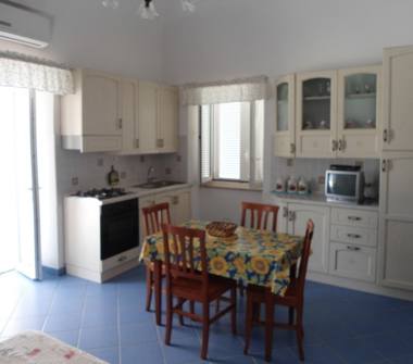 Affitto Appartamento Vacanze a Ponza, Frazione Le Forna