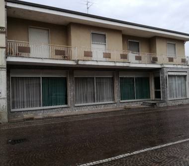 Negozio in vendita a Frascarolo (Pavia)