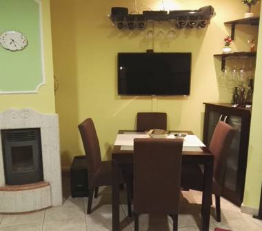 Monolocale in vendita a Castelvetere sul Calore (Avellino)