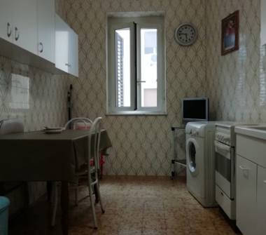 Monolocale in affitto a Bari, Zona Picone