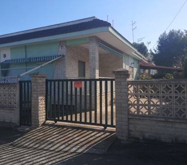 Affitto Villa Vacanze a Maruggio, Frazione Campomarino, Via Rep. di Amalfi 4