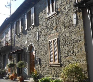 Casa indipendente in vendita a Chitignano (Arezzo)