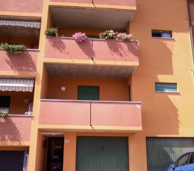 Quadrilocale in vendita a Cocquio-Trevisago, Frazione Sant'Andrea