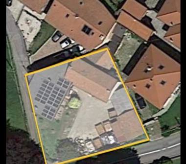 Casa indipendente in vendita a Besozzo (Varese)