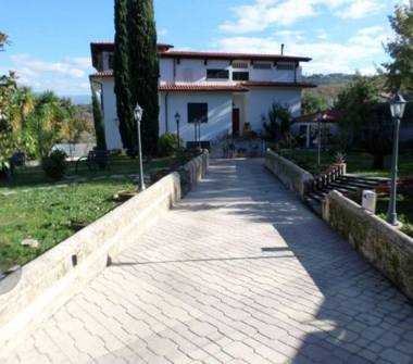 Villa in vendita a Marano Marchesato (Cosenza)