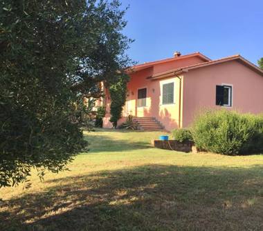 Villa in affitto a Montalto di Castro, Frazione Pescia Romana