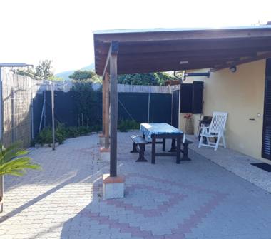 Affitto Casa Vacanze a Campo nell'Elba, Frazione Gli Alzi, Via del Salcio 31