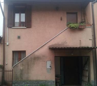 Laboratorio in vendita a Muggiò, Frazione Taccona