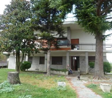 Casa di cura in vendita a Monastero Bormida (Asti)