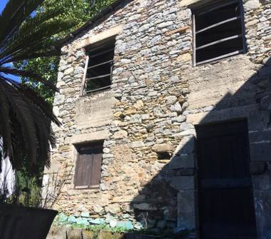 Rustico/Casale in vendita a Mezzanego, Frazione Isola Di Borgonovo