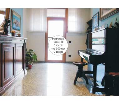 Villa in vendita a Pedrengo (Bergamo)