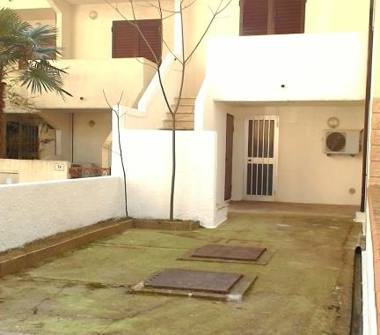 Affitto Villetta a schiera Vacanze a Comacchio, Frazione Lido Degli Estensi, VIA UGO FOSCOLO-LIDO DEGLI ESTENSI 72