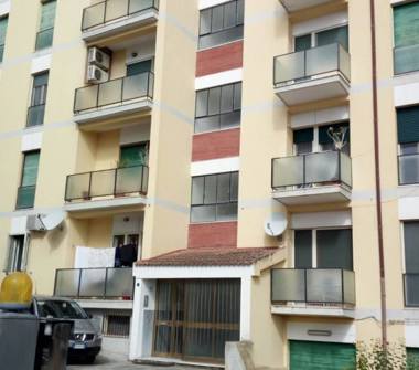 Quadrilocale in vendita a Catanzaro, Frazione Centro città