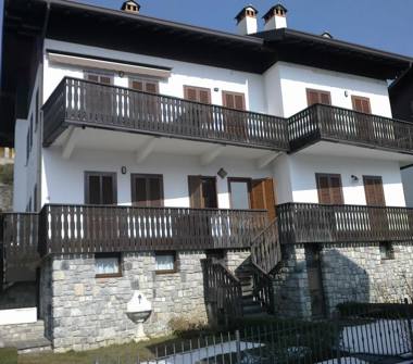 Bilocale in vendita a Borno (Brescia)