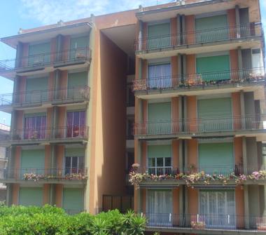 Appartamento in vendita a Barcellona Pozzo di Gotto (Messina), Via Raimondo Pettini 23