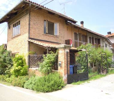 Casa indipendente in vendita a Brusasco, Frazione Marcorengo