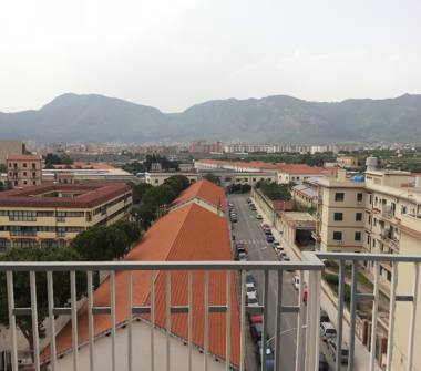 Affitto Stanza Singola a Palermo, Zona Calatafimi Bassa, Via Carmelo Trasselli 40