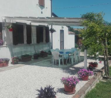 Affitto Appartamento Vacanze a San Costanzo (Pesaro e Urbino)