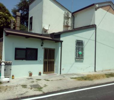 Porzione di casa in vendita a Alfonsine, Frazione Filo