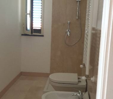 Quadrilocale in vendita a Motta Sant'Anastasia (Catania)