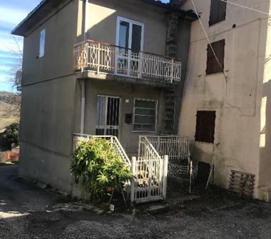 Casa indipendente in vendita a Monte Grimano Terme, Frazione Località Conca