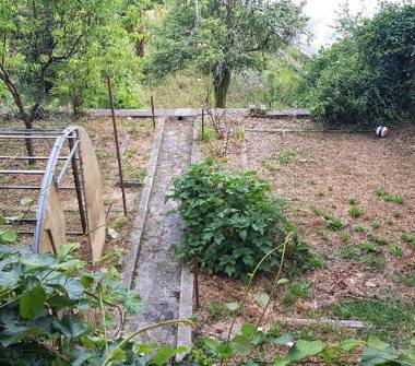 Casa indipendente in vendita a Valsolda, Frazione Loggio