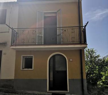 Quadrilocale in vendita a Sant'Elena Sannita (Isernia)