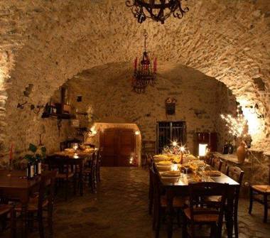 Rustico/Casale in vendita a Podenzana, Frazione Montedivalli