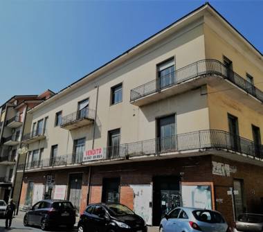 Palazzo/Stabile in vendita a Venafro (Isernia), Viale Vittorio Emanuele III 28