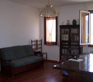 Trilocale in vendita a Colico (Lecco)