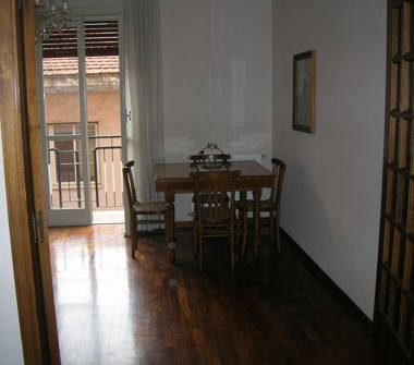 Porzione di casa in affitto a Catania, Zona Piazza S.M.Gesù, Via Gioacchino Basile 30