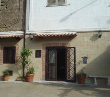 Casa indipendente in vendita a Sant'Agata De' Goti, Frazione Bagnoli