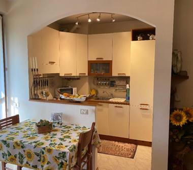 Bilocale in vendita a Peschiera Borromeo, Frazione Bettola